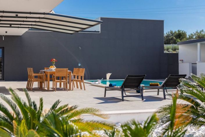 Image No.17-Propriété de 4 chambres à vendre à Milna