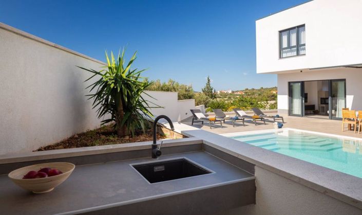 Image No.19-Propriété de 4 chambres à vendre à Milna