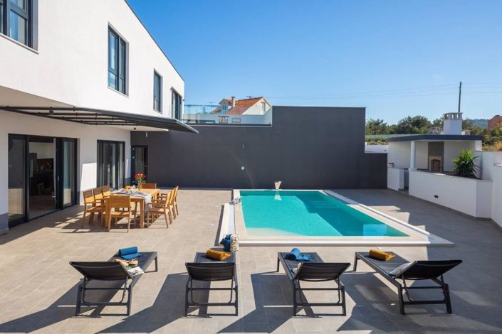 Image No.20-Propriété de 4 chambres à vendre à Milna