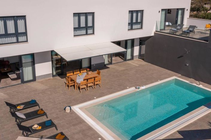 Image No.24-Propriété de 4 chambres à vendre à Milna