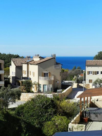 Image No.10-Propriété de 6 chambres à vendre à Premantura