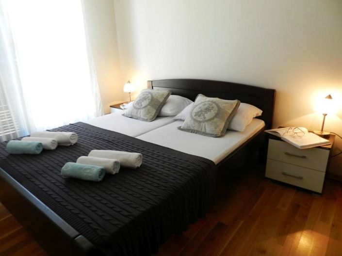 Image No.5-Propriété de 6 chambres à vendre à Premantura