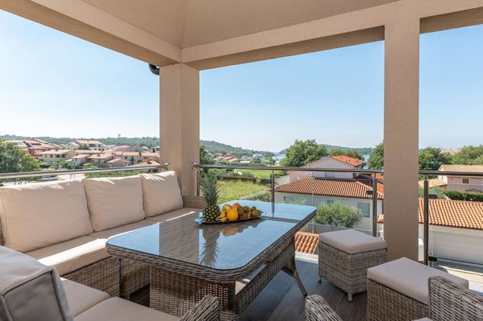 Image No.2-Propriété de 11 chambres à vendre à Croatie