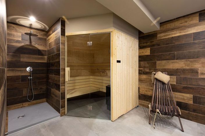 Image No.15-4 Bed Property for sale