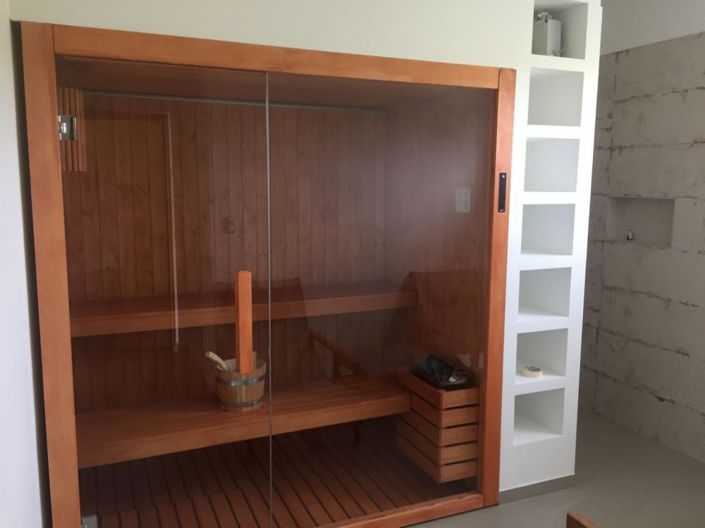 Image No.20-4 Bed Property for sale