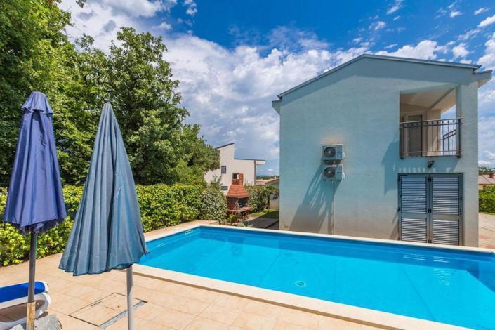 Image No.3-6 Bed Property for sale