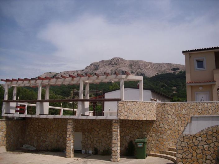 Image No.4-Propriété de 10 chambres à vendre à Baška