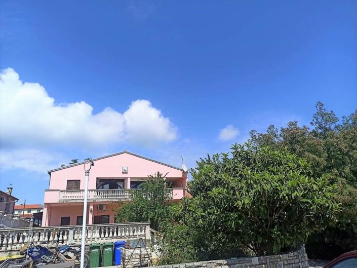 Image No.15-Propriété de 10 chambres à vendre à Medulin