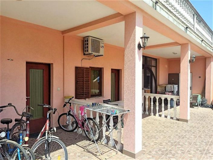 Image No.17-Propriété de 10 chambres à vendre à Medulin