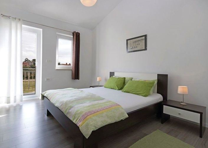 Image No.10-Propriété de 8 chambres à vendre à Vodnjan