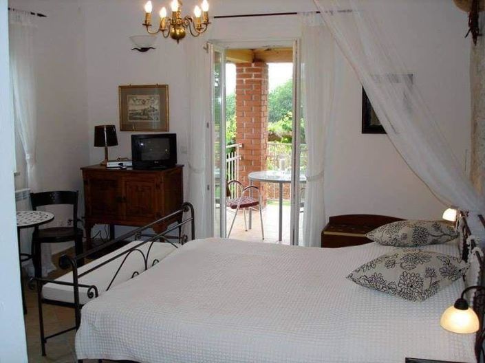 Image No.11-Propriété de 9 chambres à vendre à Porec