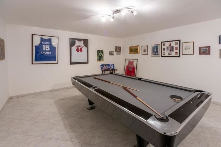 Image No.20-Propriété de 5 chambres à vendre à Primorje-Gorski Kotar