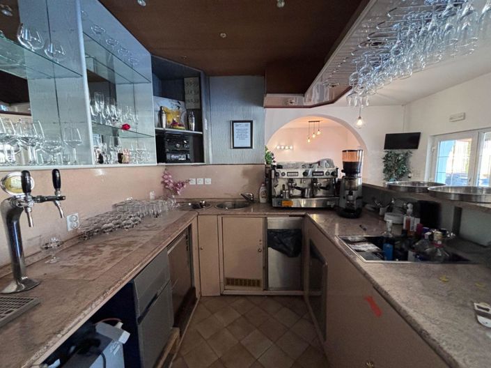 Image No.20-Propriété de 24 chambres à vendre à Pag