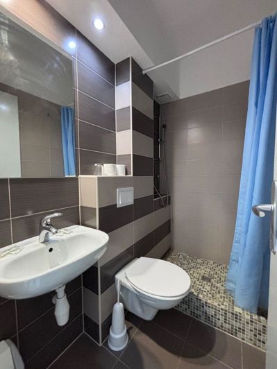 Image No.25-Propriété de 24 chambres à vendre à Pag