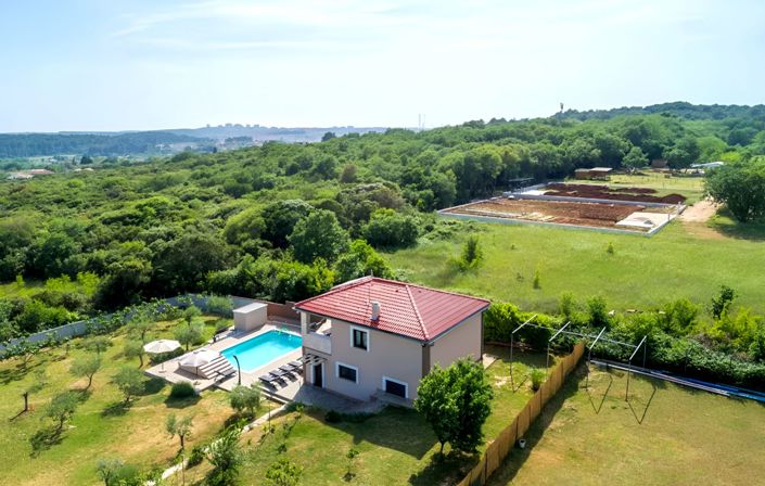 Image No.3-4 Bed Property for sale