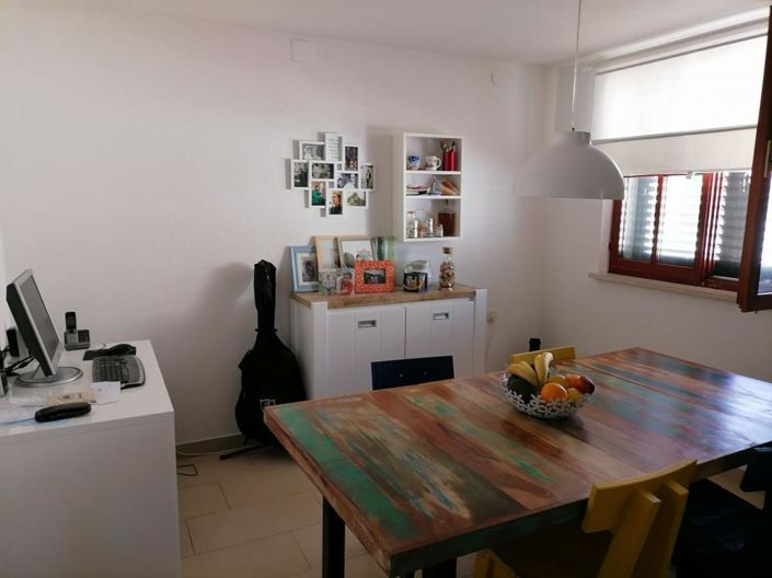 Image No.17-4 Bed Property for sale