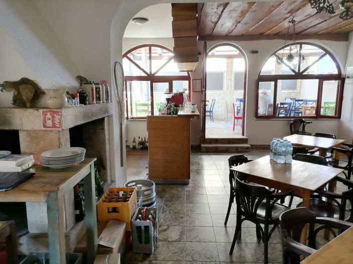 Image No.2-4 Bed Property for sale