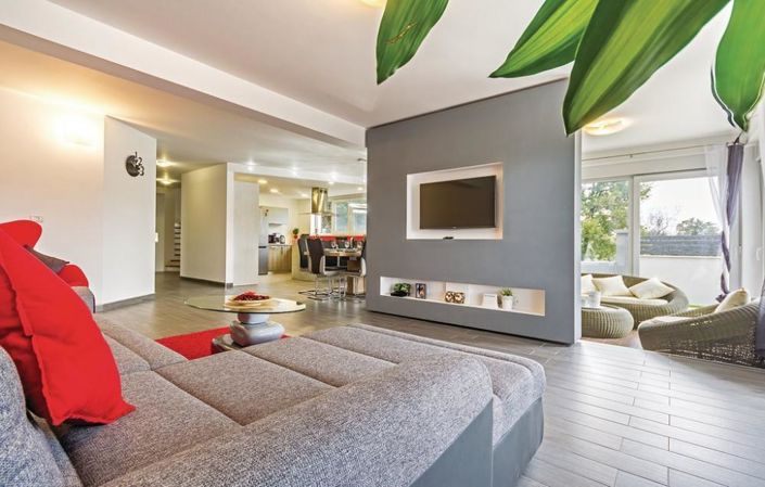 Image No.23-Propriété de 4 chambres à vendre à Šišan