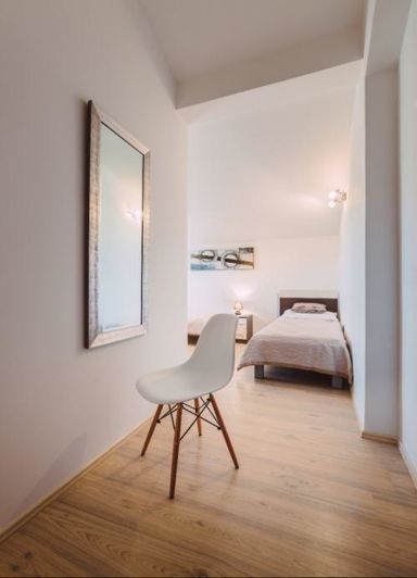 Image No.14-6 Bed Property for sale