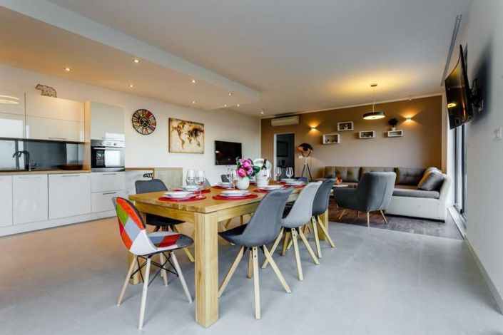 Image No.15-Propriété de 4 chambres à vendre à Split