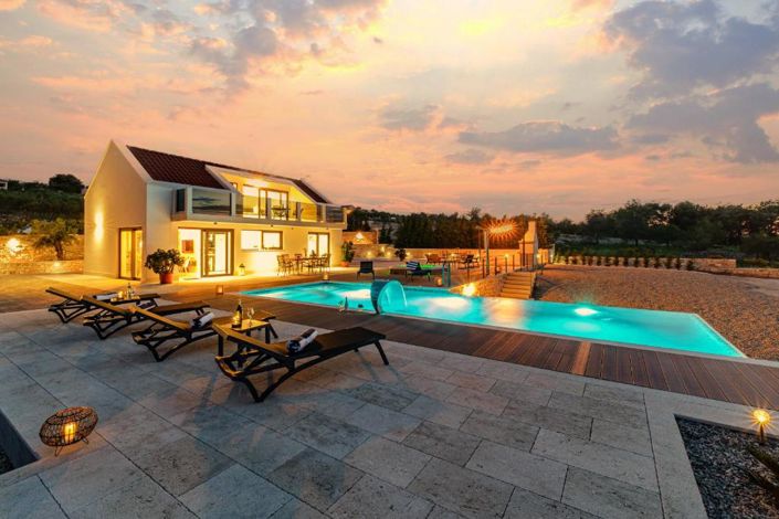 Image No.12-Propriété de 2 chambres à vendre à Brac