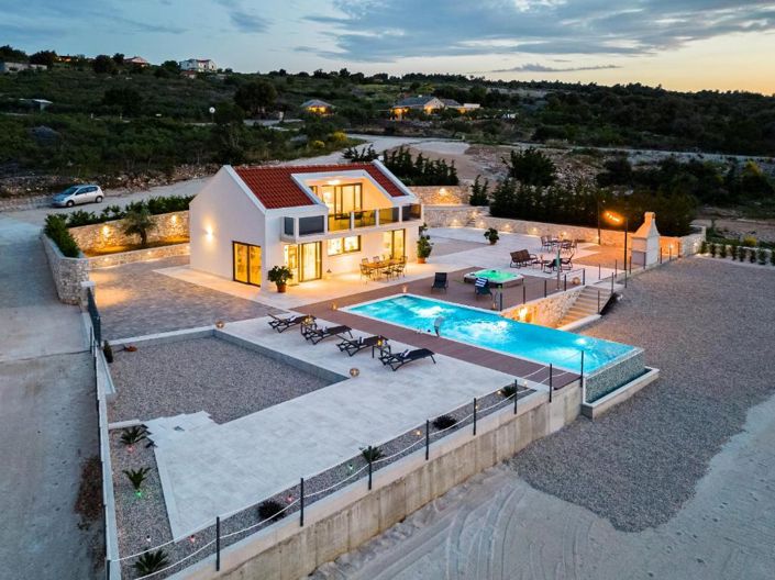 Image No.7-Propriété de 2 chambres à vendre à Brac