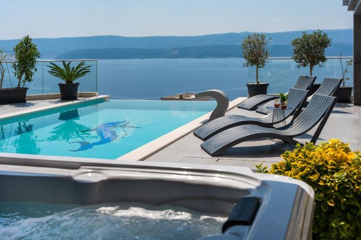 Image No.15-Propriété de 6 chambres à vendre à Omiš