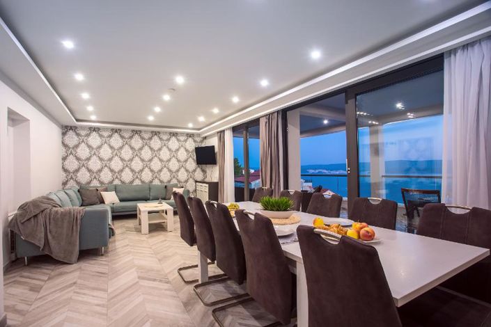 Image No.21-Propriété de 6 chambres à vendre à Omiš