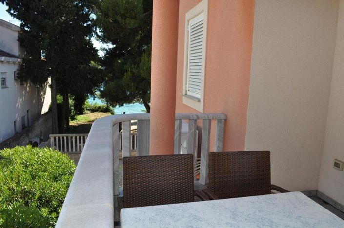 Image No.12-14 Bed Property for sale