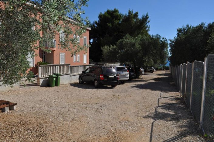 Image No.14-14 Bed Property for sale