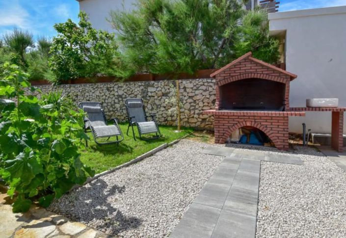 Image No.12-Propriété de 4 chambres à vendre à Nin