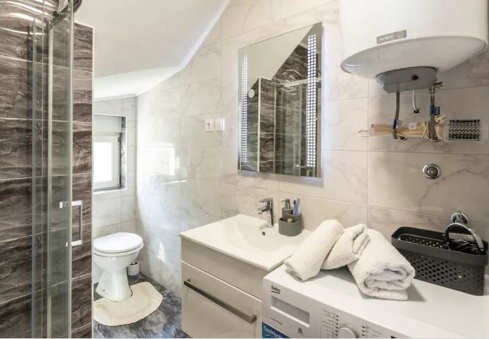 Image No.20-Propriété de 4 chambres à vendre à Nin