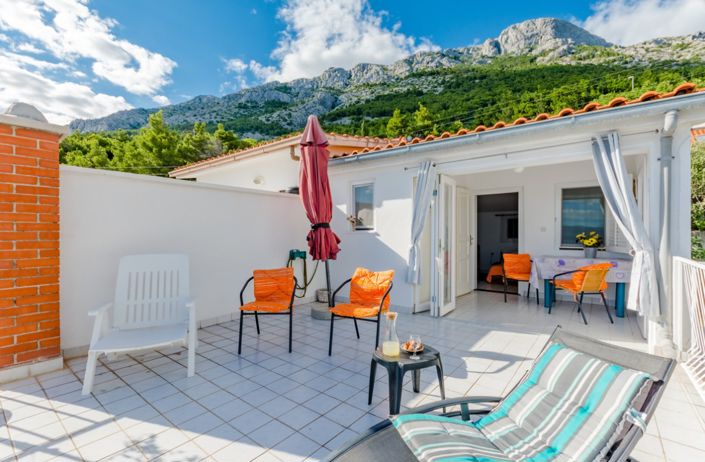 Image No.7-Propriété de 12 chambres à vendre à Marušici