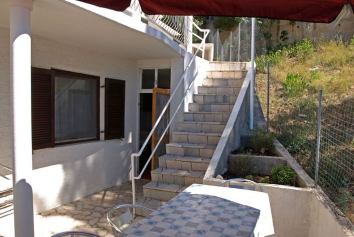 Image No.9-Propriété de 12 chambres à vendre à Marušici