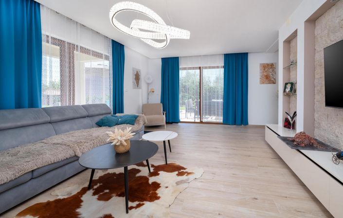 Image No.9-Propriété de 3 chambres à vendre à Labin