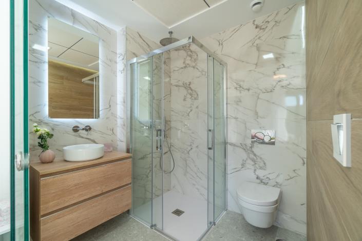 Image No.11-3 Bed Apartment for sale