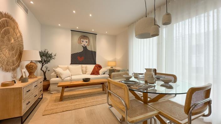 Image No.20-2 Bed Apartment for sale