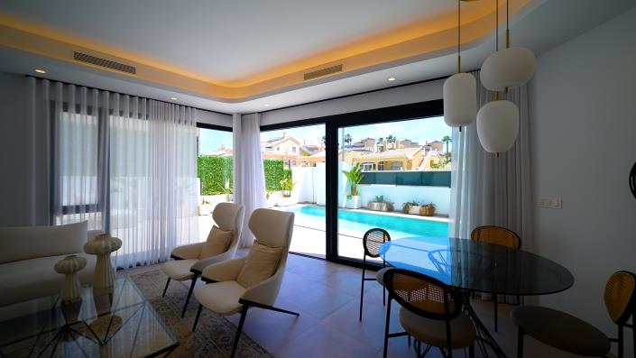 Image No.7-Villa de 3 chambres à vendre à Orihuela Costa