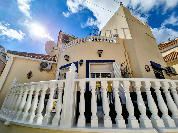 Image No.13-3 Bed Villa for sale