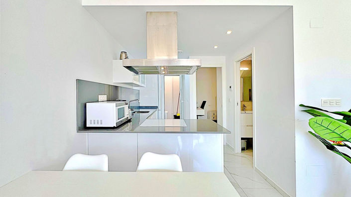 Image No.10-3 Bed Townhouse for sale