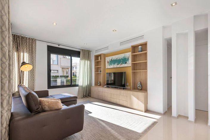 Image No.16-5 Bed Villa for sale