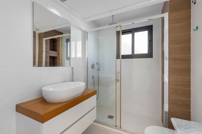 Image No.20-5 Bed Villa for sale