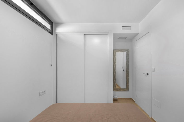 Image No.45-5 Bed Villa for sale