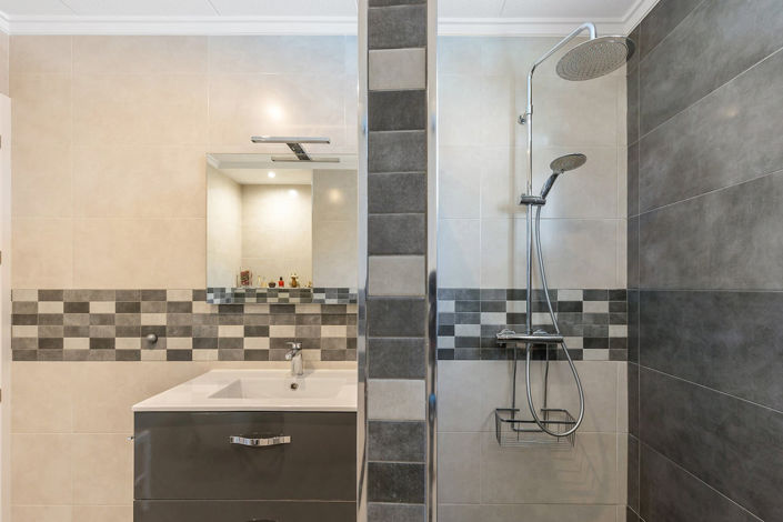 Image No.50-Villa de 4 chambres à vendre à Punta Prima