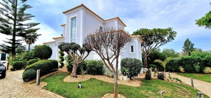 Image No.17-Villa de 5 chambres à vendre à Loule