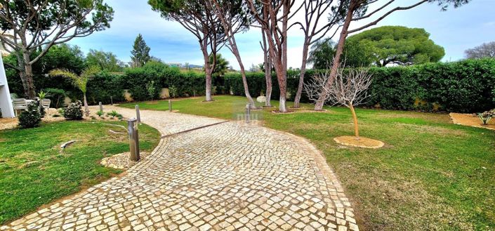 Image No.5-Villa de 5 chambres à vendre à Loule