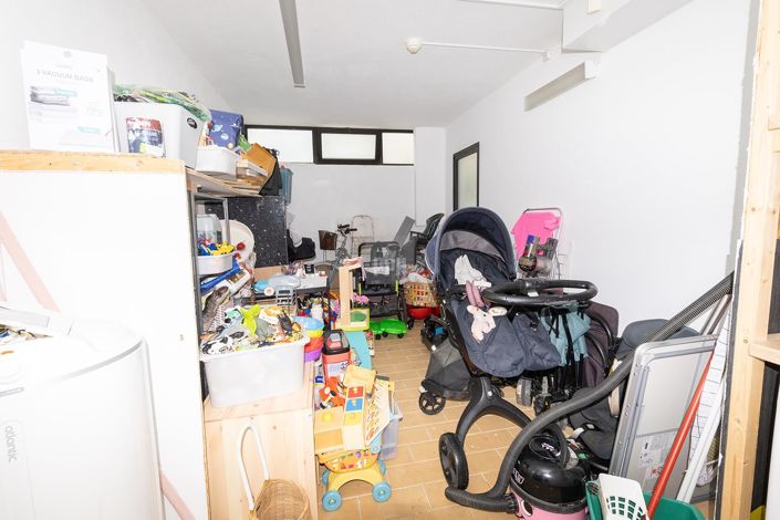 Image No.22-3 Bed Townhouse for sale