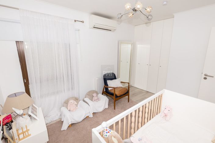 Image No.6-3 Bed Townhouse for sale