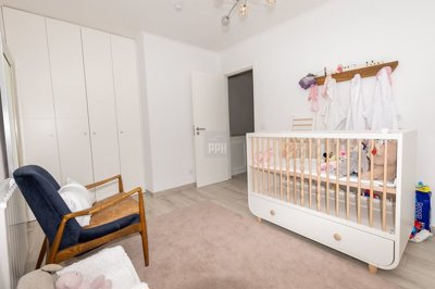 2344-352493-f99b9e343b07b1ea73851c331dc41644a