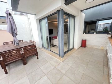 2344-352501-f99b9e343b07b1ea73851c331dc41644a